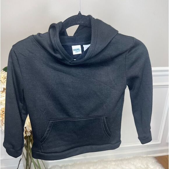 Size 5/6 black hoodie - Picture 1 of 3